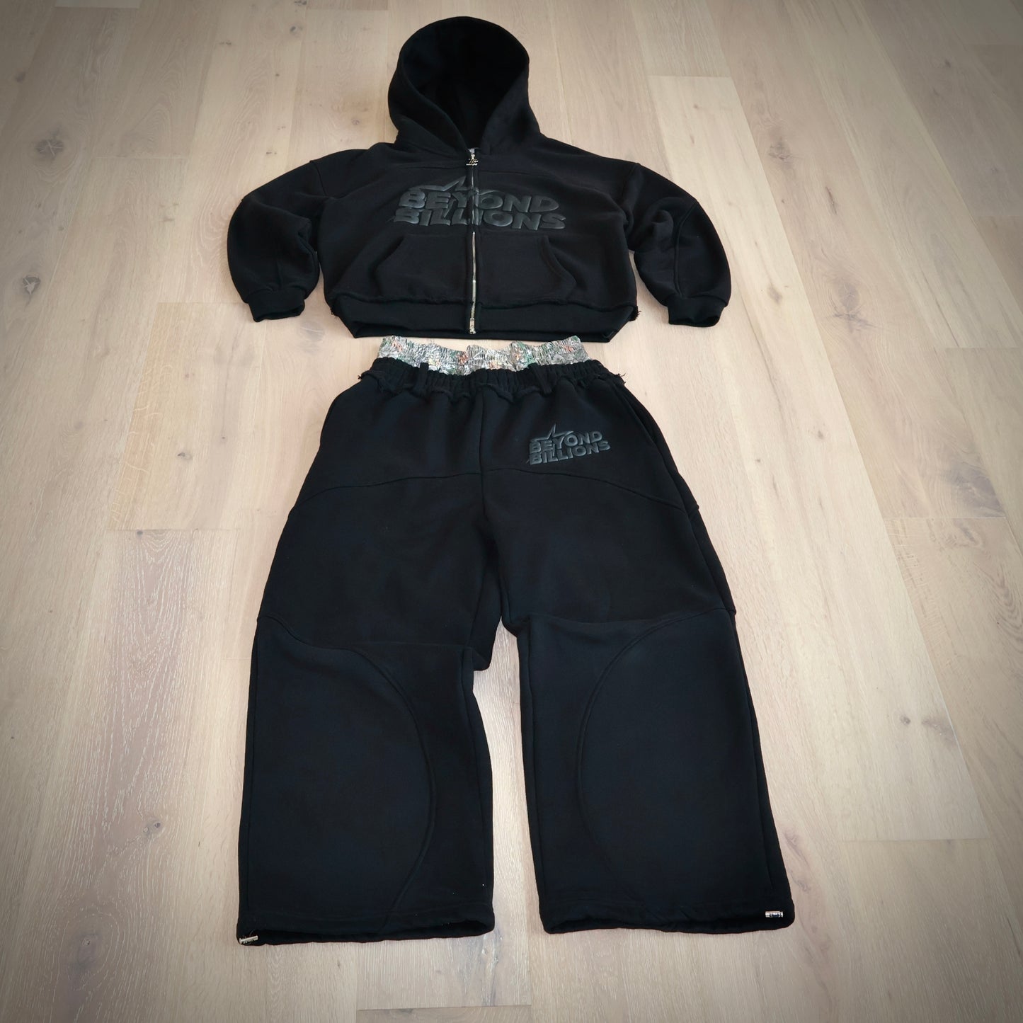 'Midnight Black' Baggy Sweatsuit