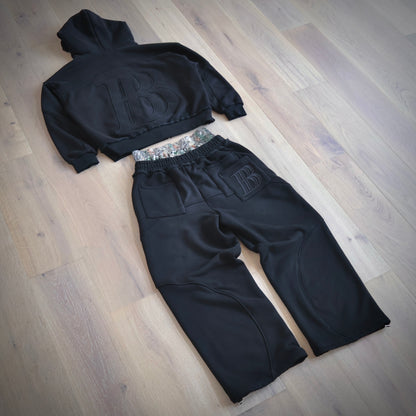 'Midnight Black' Zip-up